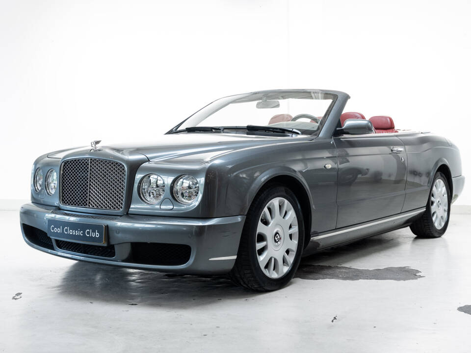 Immagine 2/45 di Bentley Azure (2007)