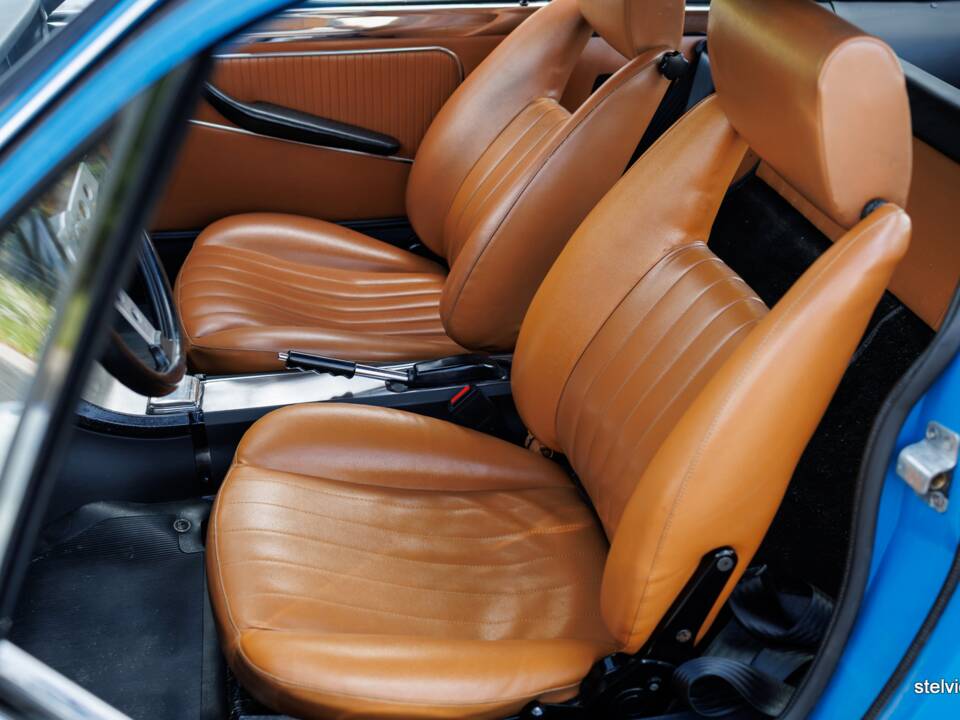 Image 27/45 de Alfa Romeo Junior Zagato GT 1300 (1971)