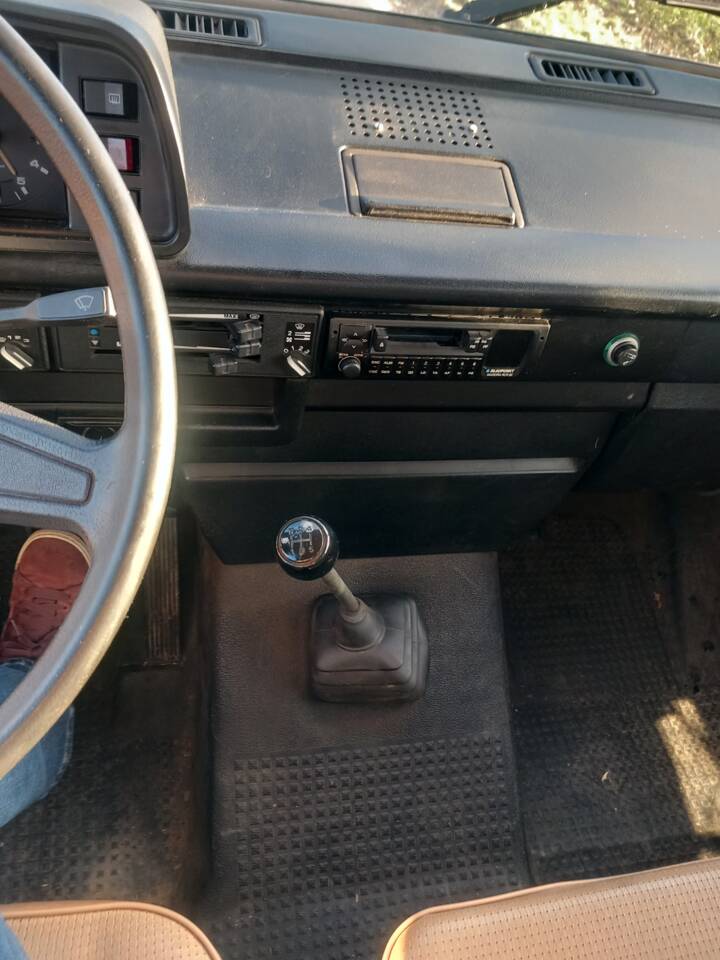 Image 4/10 of Volkswagen T3 Bus 1.9 (1990)