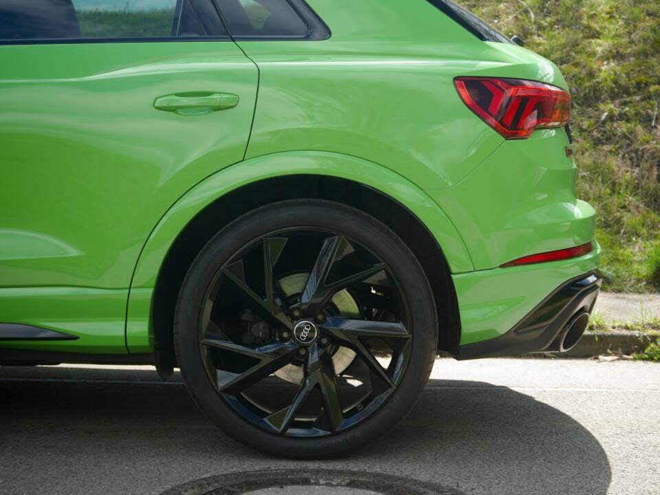 Bild 6/45 von Audi RS Q3 (1900)