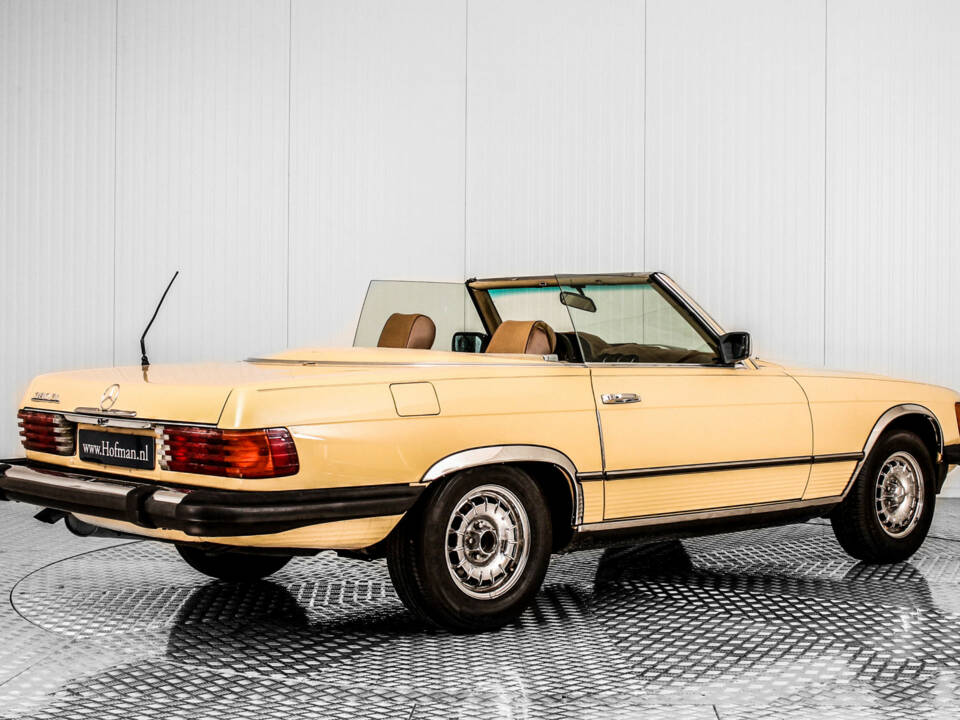 Image 11/34 of Mercedes-Benz 380 SL (1982)