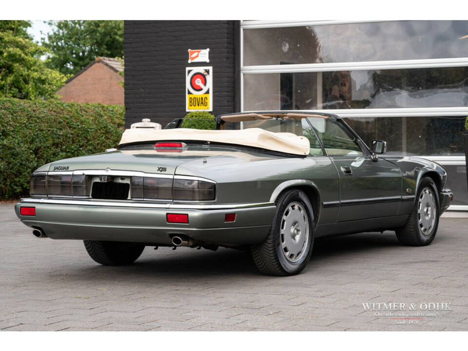 Image 9/35 of Jaguar XJS 4.0 (1995)