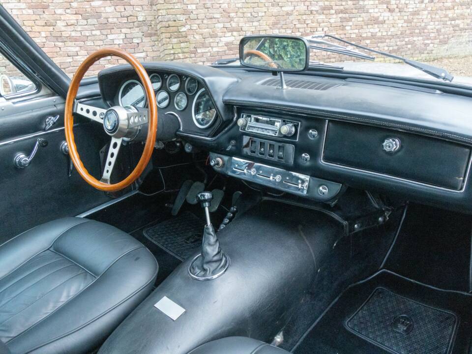 Image 25/50 of Maserati Mistral 4000 (1966)