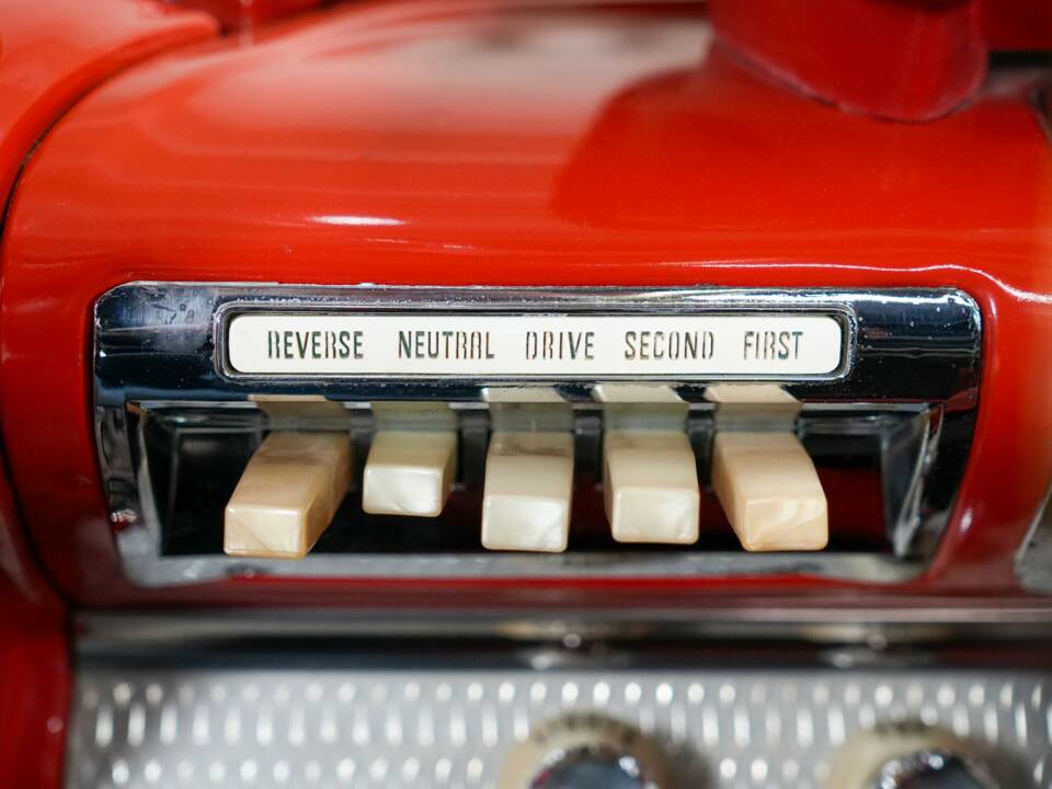 Bild 30/43 von Plymouth Fury (1961)