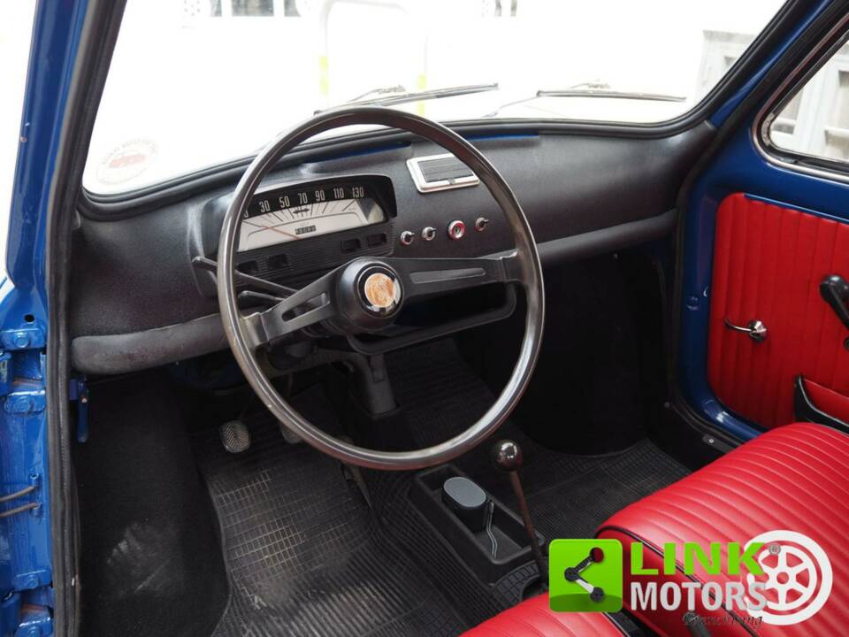 Image 4/10 of FIAT 500 L (1971)