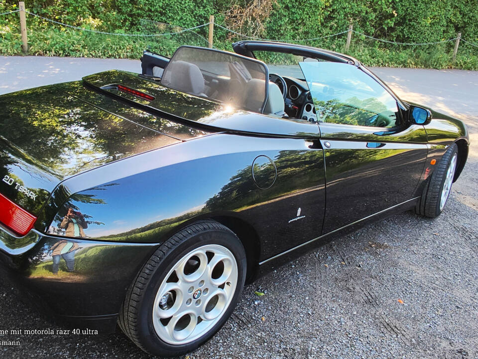 Bild 38/68 von Alfa Romeo Spider 2.0 Twin Spark 16V (2001)