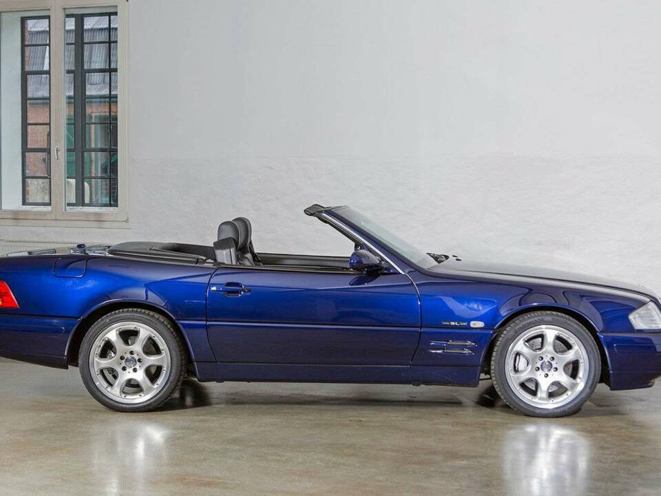 Image 11/36 de Mercedes-Benz SL 320 "Final Edition" (2000)