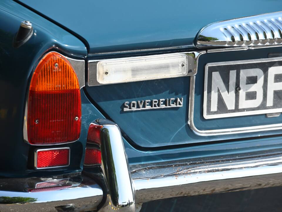 Bild 15/17 von Daimler Sovereign 4.2 (1977)