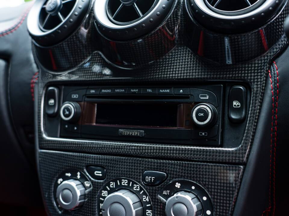 Bild 37/61 von Ferrari F 430 (2008)