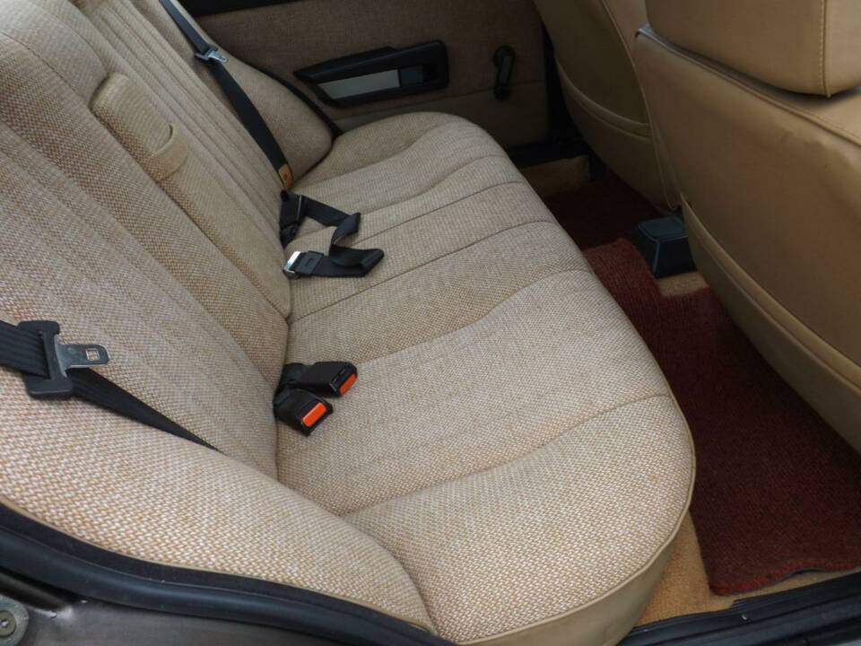 Imagen 18/50 de Alfa Romeo Giulietta 1.6 (1984)