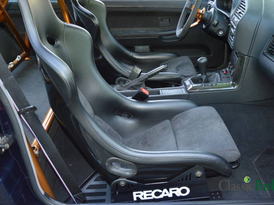 Image 21/50 de BMW 323i (1998)