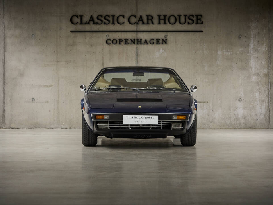 Image 2/100 of Ferrari Dino 308 GT4 (1976)