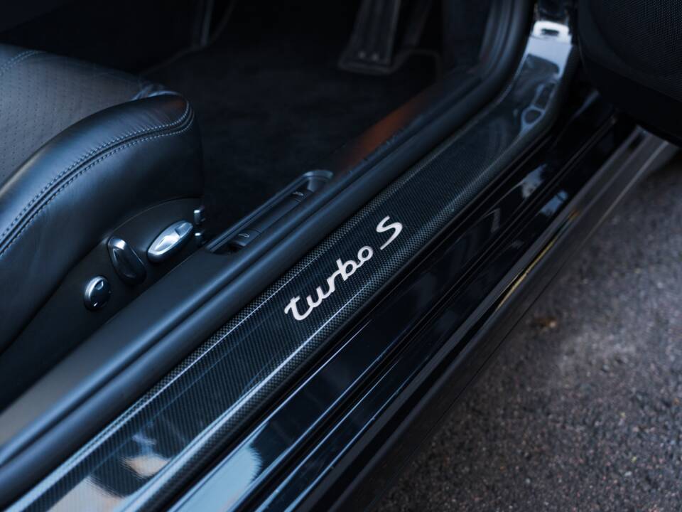 Bild 34/46 von Porsche 911 Turbo S (2012)