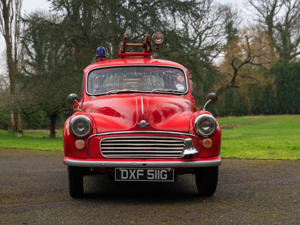 Image 20/50 of Morris Minor 1000 (1969)