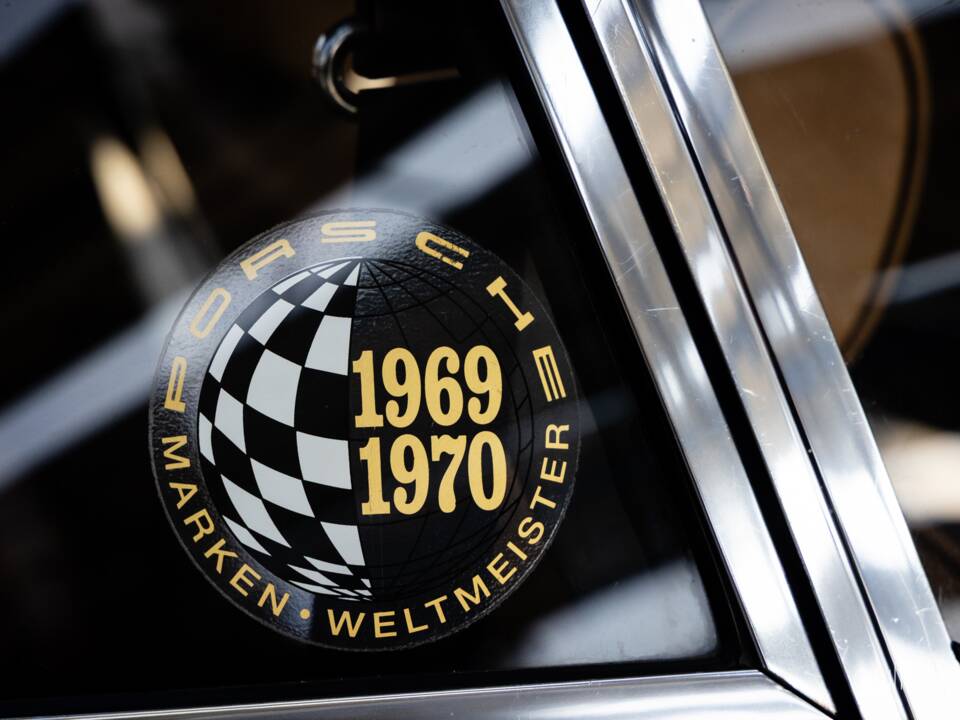 Image 49/64 de Porsche 911 2.2 S (1970)