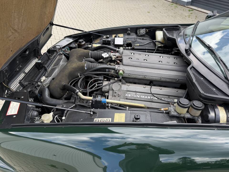 Afbeelding 30/51 van Aston Martin Virage Volante (1993)