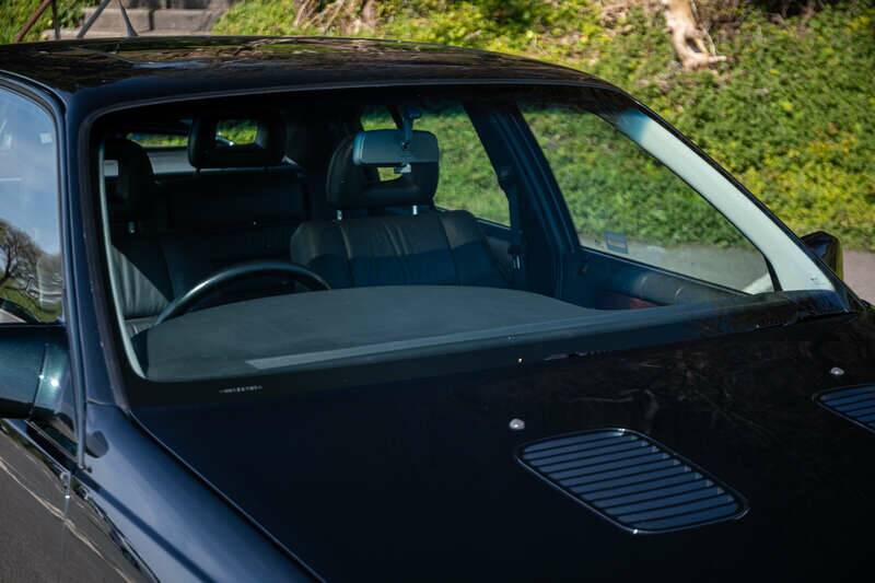 Image 13/37 de Vauxhall Lotus Carlton 3.6 (1993)