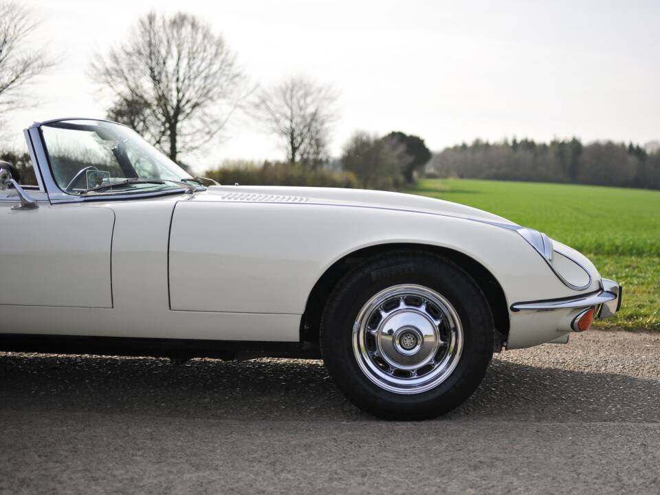 Image 30/37 de Jaguar Type E V12 (1972)