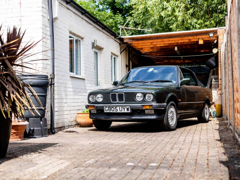 Bild 9/47 von BMW 320i (1990)