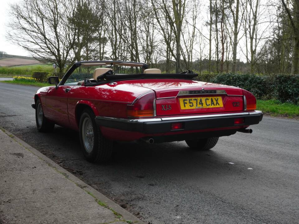 Image 4/20 of Jaguar XJS 5.3 V12 (1989)