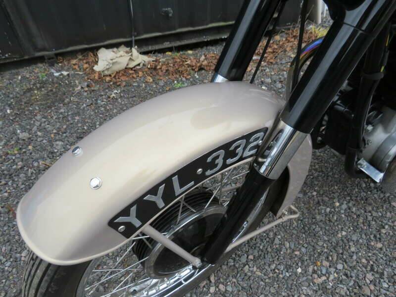 Image 37/44 de BSA A 10 Golden Flash (1960)