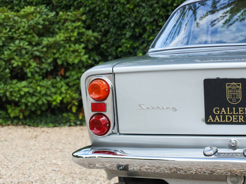 Image 39/50 of Maserati 3500 GTI Sebring (1967)