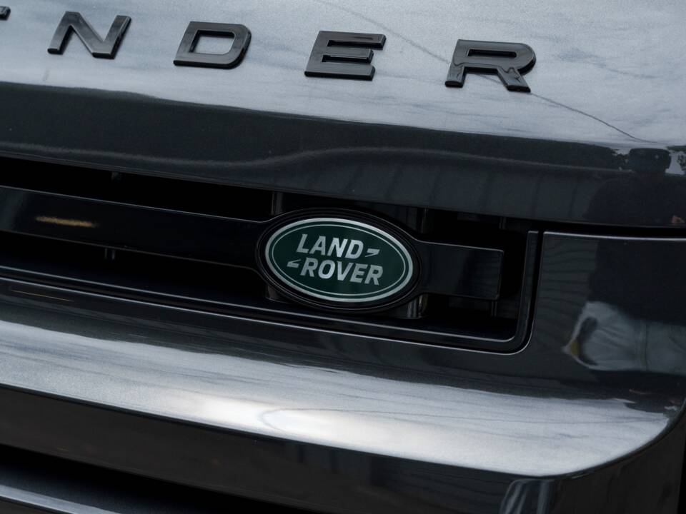 Image 56/61 de Land Rover Defender 110 D200 AWD (2023)