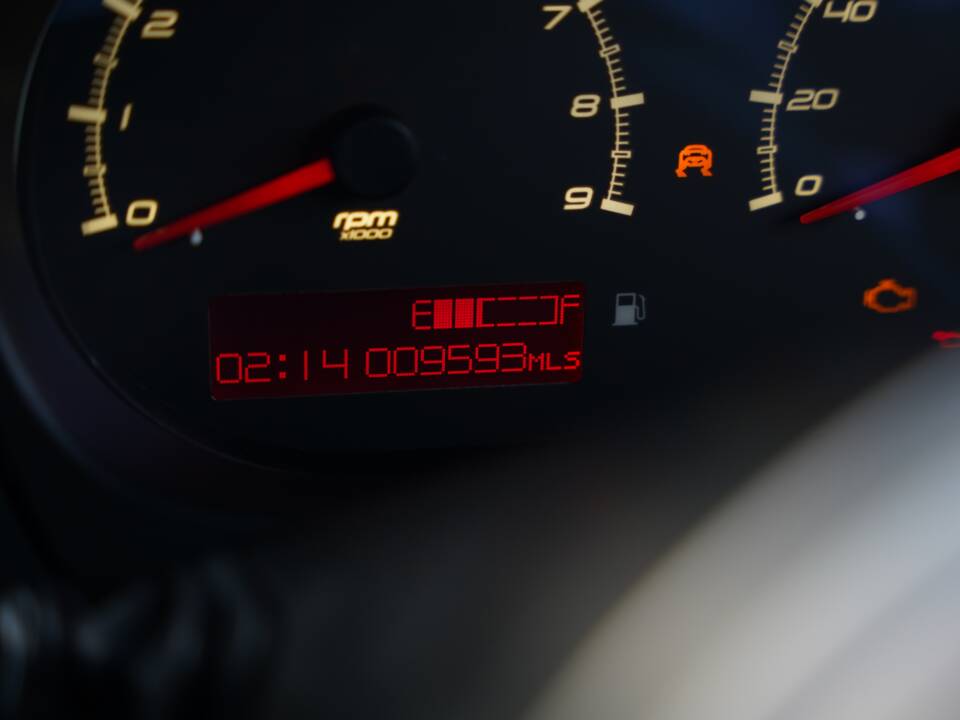 Image 21/50 of Lotus Exige S 240 (2010)