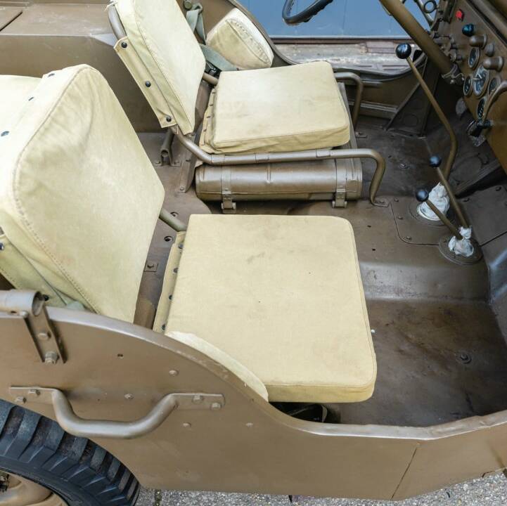 Imagen 43/50 de Hotchkiss M 201 (1963)