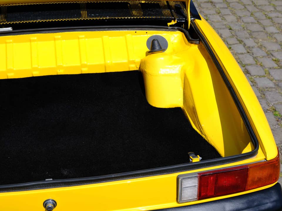 Image 63/88 of Porsche 914/4  2.0 (1976)
