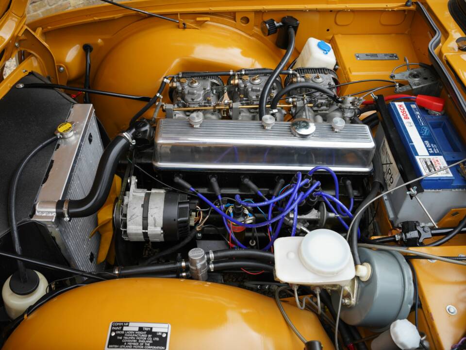 Image 4/50 of Triumph TR 6 (1971)