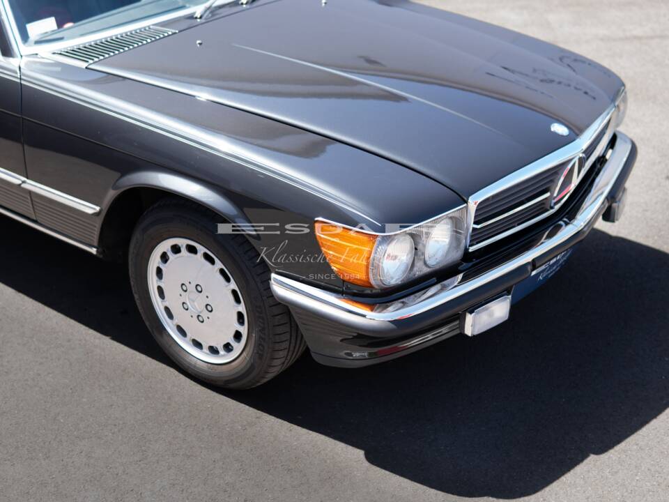 Image 3/29 of Mercedes-Benz 560 SL (1987)