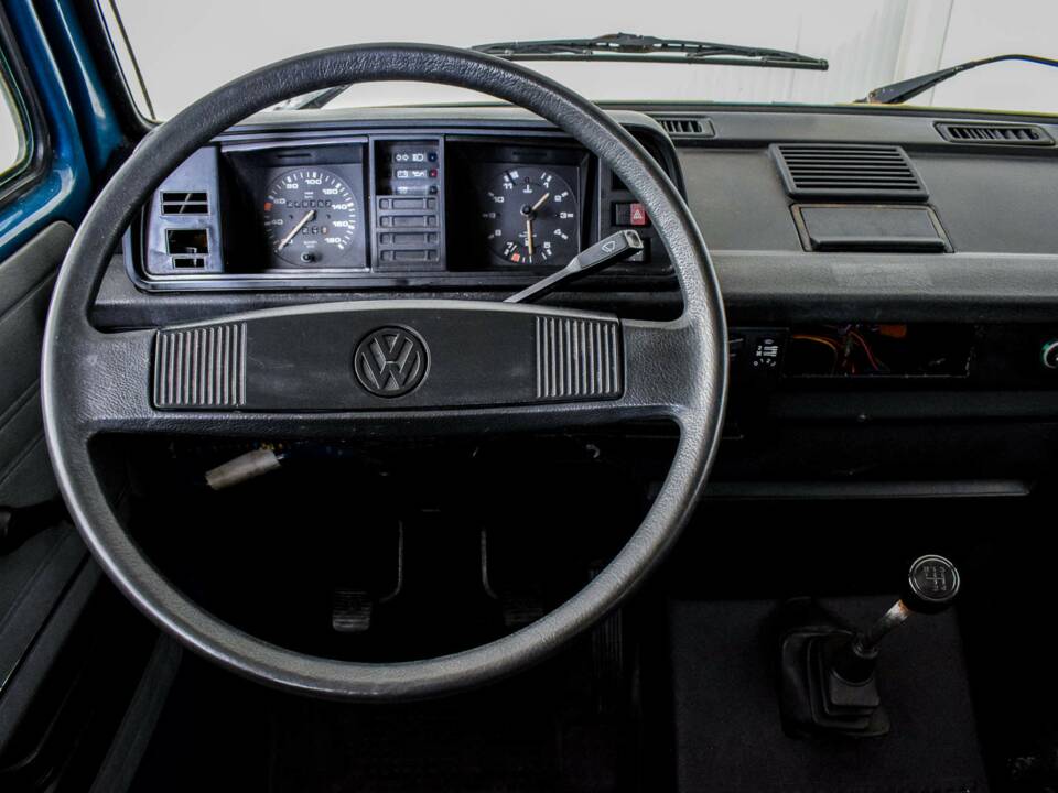 Bild 37/43 von Volkswagen T3 Transporter TD 1.6 (1987)