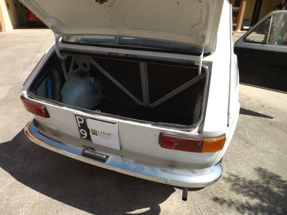 Image 27/50 de FIAT 127 (1972)