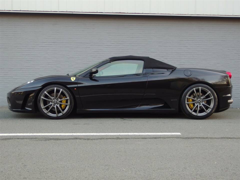 Image 7/100 of Ferrari F430 Spider (2007)