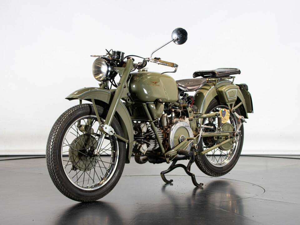 Image 2/50 of Moto Guzzi DUMMY (1963)