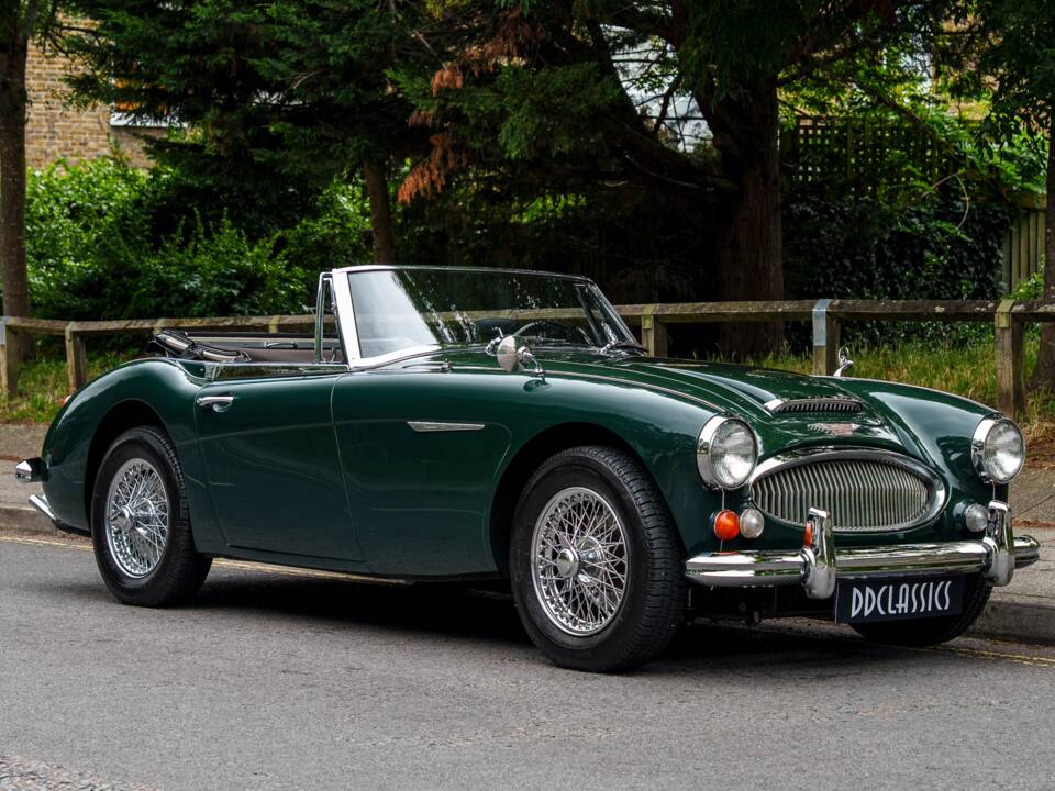 Image 2/29 of Austin-Healey 3000 Mk III (BJ8) (1967)