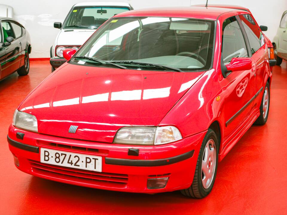 Image 10/39 of FIAT Punto GT (1995)