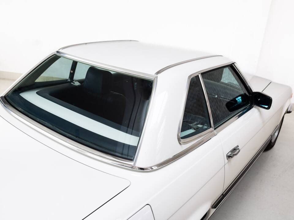 Image 27/35 de Mercedes-Benz 500 SL (1984)