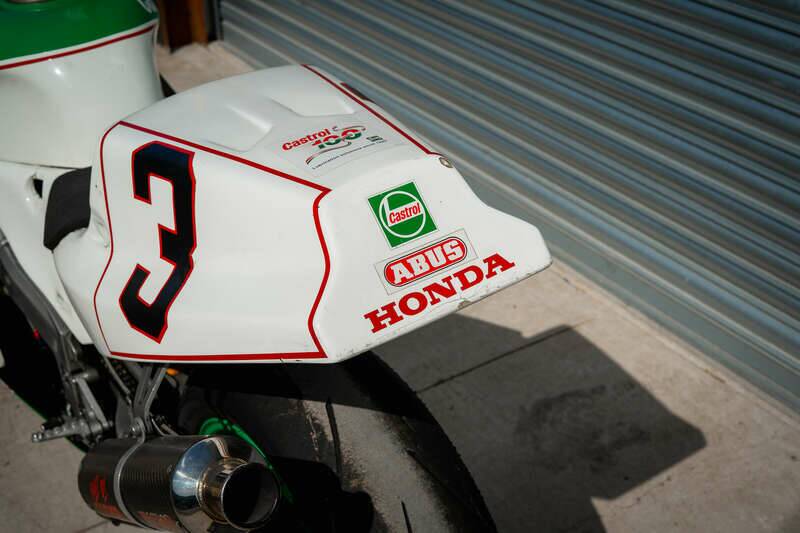 Imagen 24/50 de Honda VFR 750R RC 30 (1991)