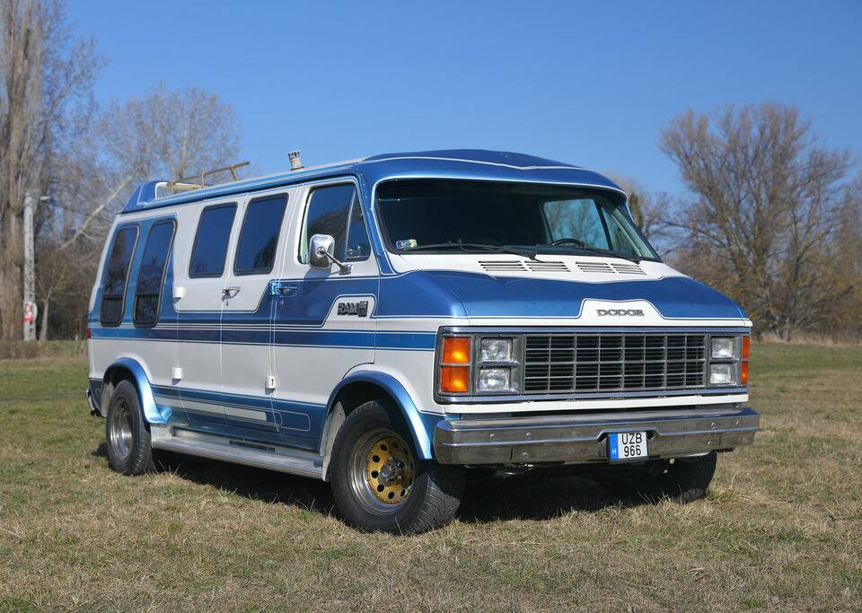 Afbeelding 1/8 van Dodge Ram Van (1982)