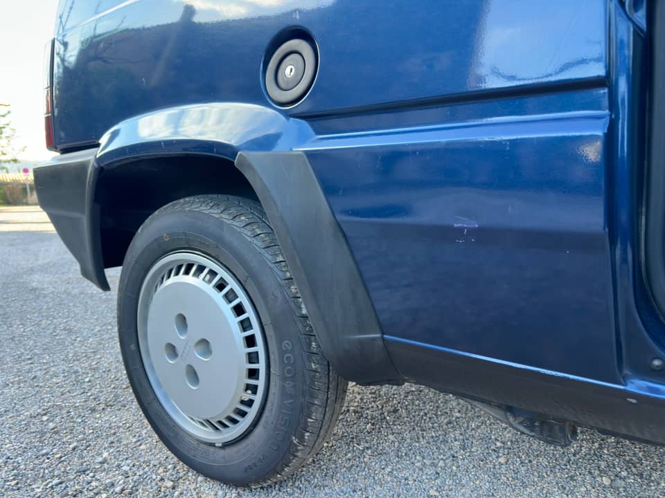 Image 47/100 of FIAT Panda 1000 (1990)