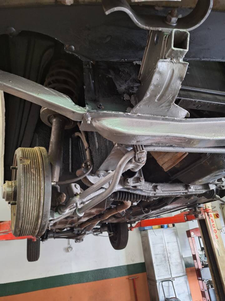 Immagine 20/52 di Peugeot 404 Break (1964)
