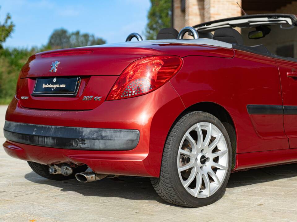 Image 14/50 of Peugeot 207 CC 1.6 VTi (2008)