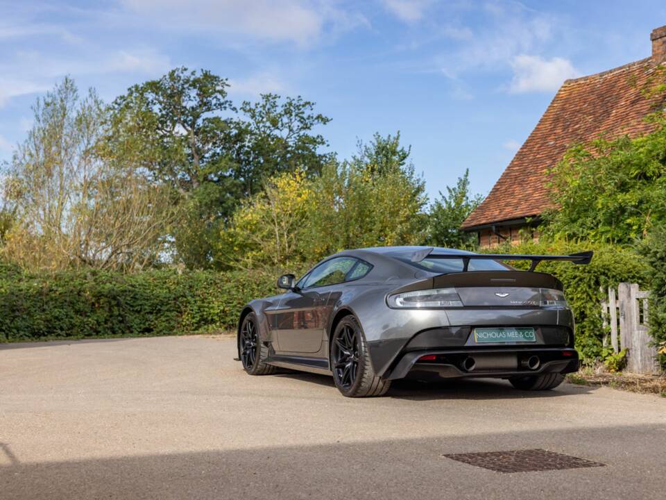 Imagen 25/50 de Aston Martin Vantage GT8 (2017)