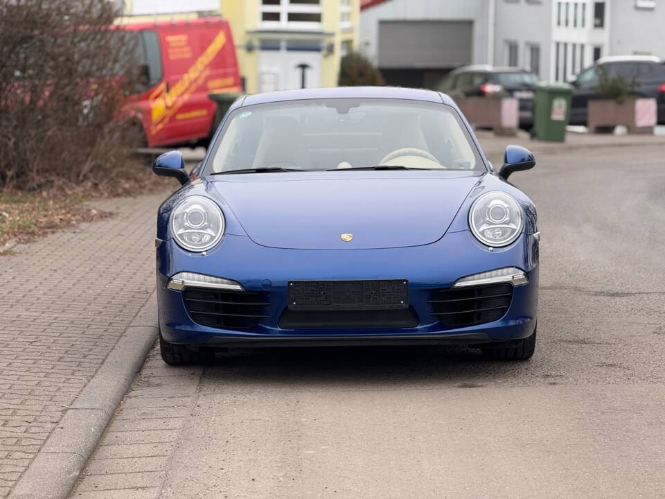 Image 7/82 of Porsche 911 Carrera (2012)