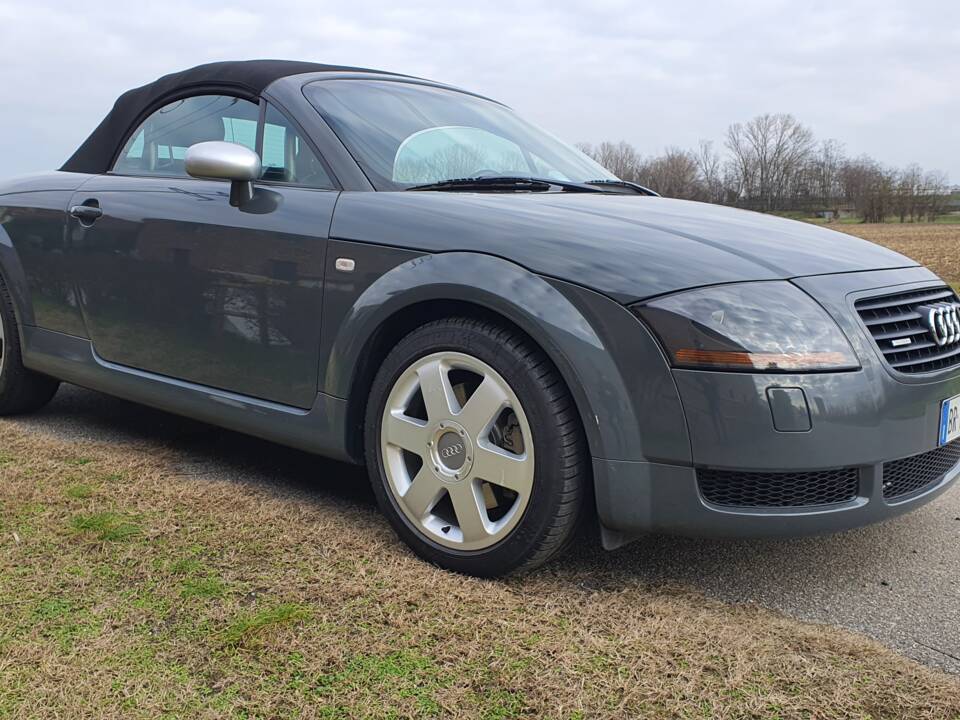 Image 3/15 of Audi TT 1.8 T quattro (2001)