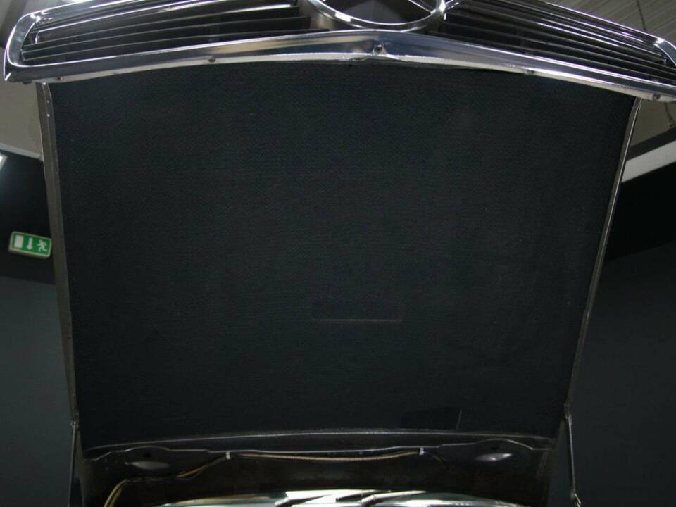 Image 39/50 de Mercedes-Benz 420 SL (1987)