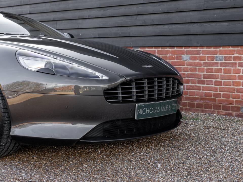 Bild 20/79 von Aston Martin DB 9 GT Volante (2017)