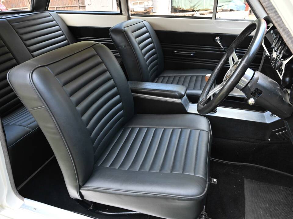 Bild 32/46 von Ford Cortina GT (1965)